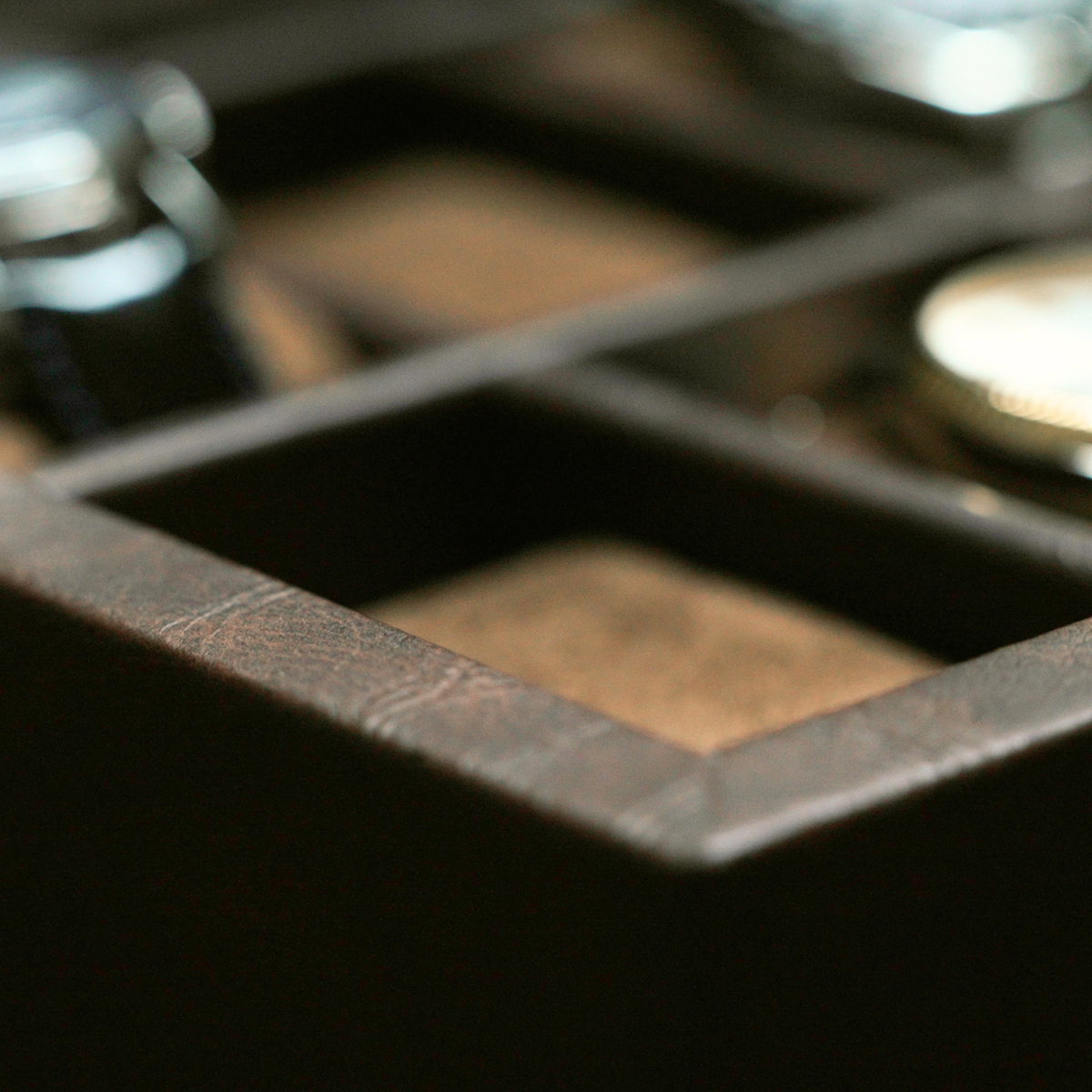 The Tanneur – 2-Slot Watch Winder Coffret